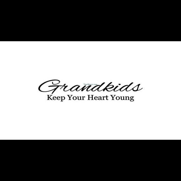 Meet your Posher, Traci - Picture 1 of 1